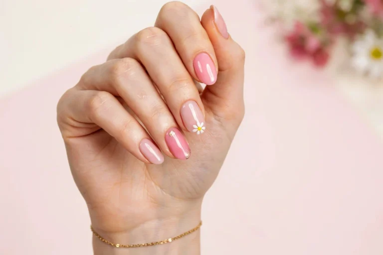 Pink Summer Nail Ideas