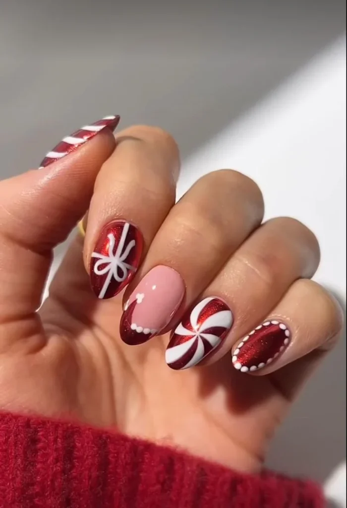 18 Red Christmas Nails That Look Festive, Expensive, and Totally Screenshot-Worthy 19 Red Metallic Christmas Nails