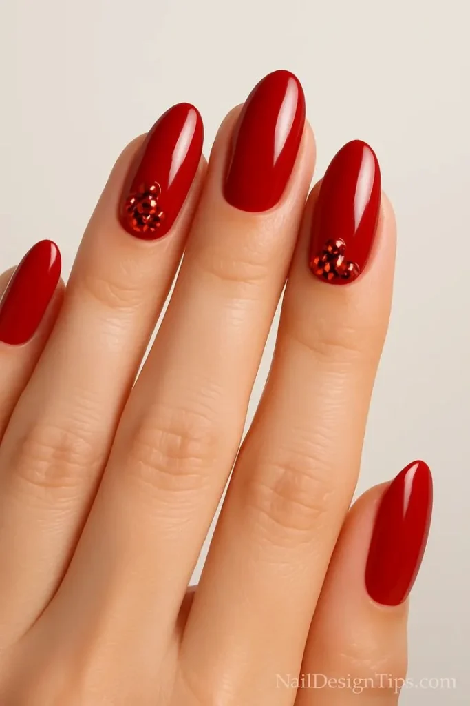 15 Trending Red Nails That Make Your Hands Look Instantly Expensive 15 Red Nails With Rhinestones