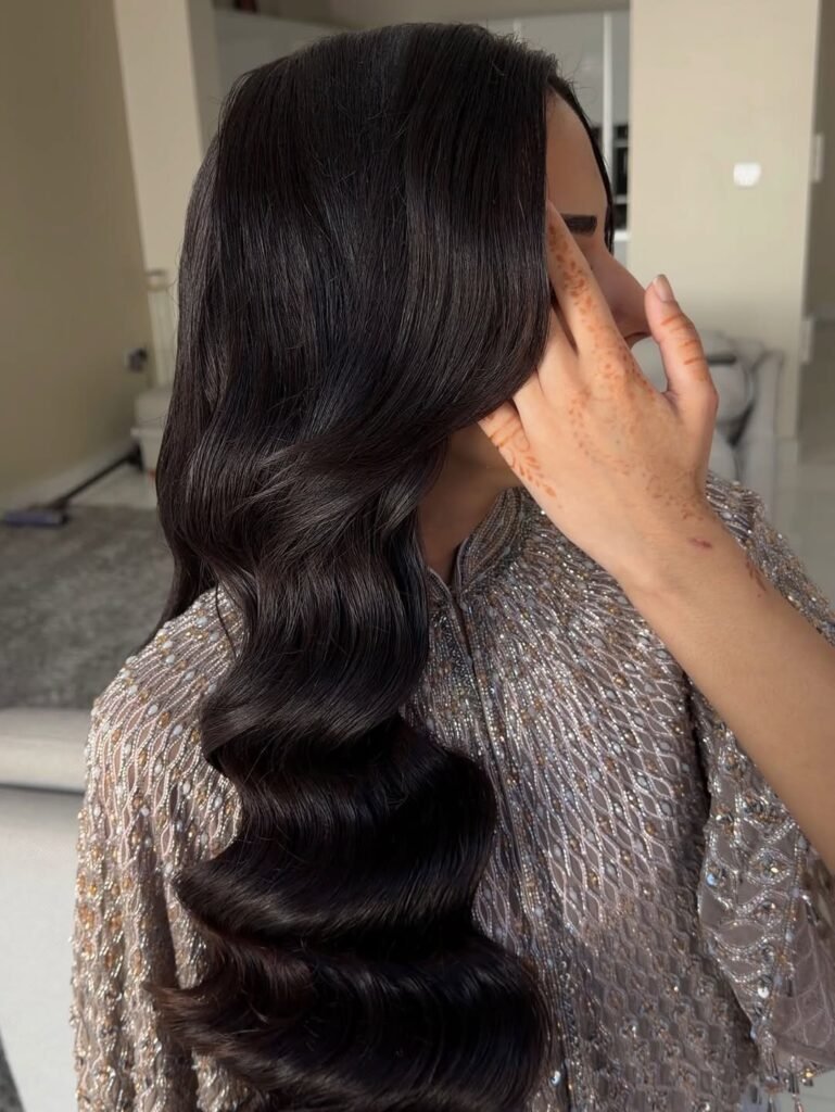 17 Unique Hairstyle Ideas That Are About to Be Everywhere in 2026 13 Side Part Hollywood Waves