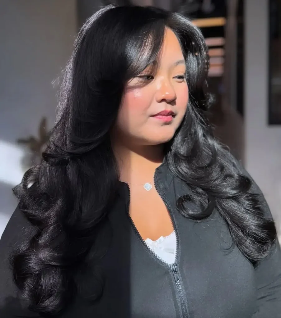 17 Down Hairstyles Ideas That'll Make You Want to Ditch the Ponytail Forever 5 The Curtain Bang Blowout
