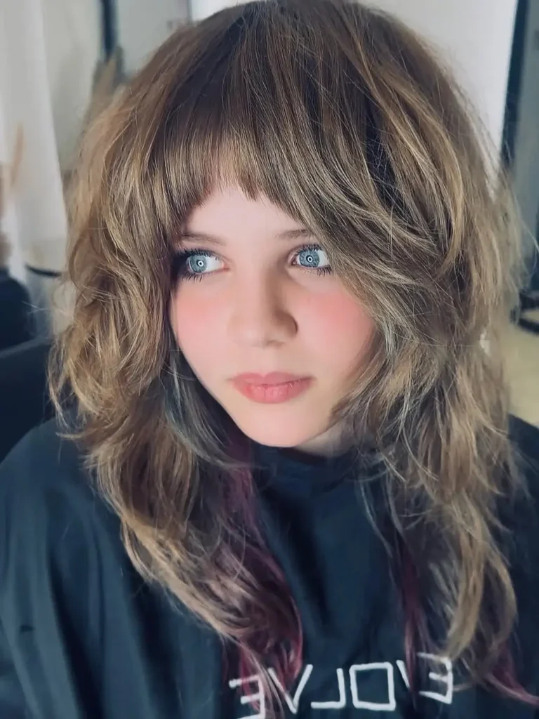 17 Down Hairstyles Ideas That'll Make You Want to Ditch the Ponytail Forever 11 The Textured Shag
