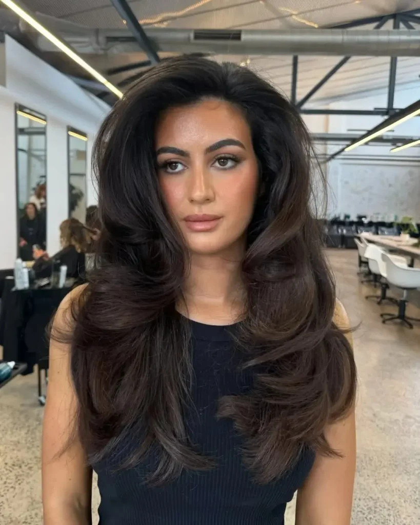 17 Down Hairstyles Ideas That'll Make You Want to Ditch the Ponytail Forever 9 Voluminous Blowout with a Flip