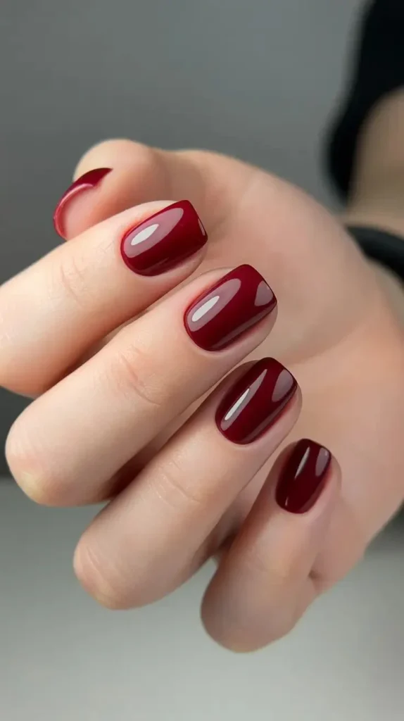 16 Dark Red Nails That Look Expensive, Moody, and Way Too Good to Ignore 6 Wine Red Short Nails