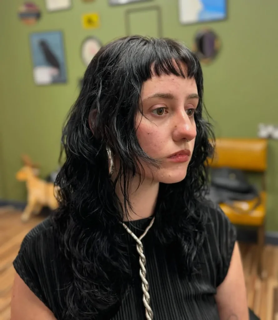 16 Short Grunge Hair Ideas That Are Giving Cool-Girl Energy in 2026 12 Layered Grunge Lob