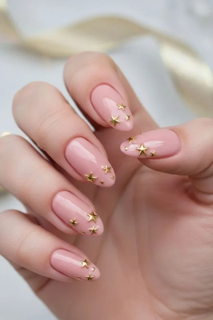 20 Pink Christmas Nail Ideas That Are Way More Fun Than Red & Green (Trust Me) 21 Pastel Pink Tiny Ornaments