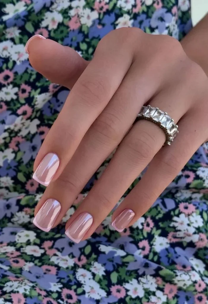 18 Pink Chrome Nail Ideas That Are So Good, You’ll Stare At Your Hands All Day 14 Pink Chrome with Glitter Tips