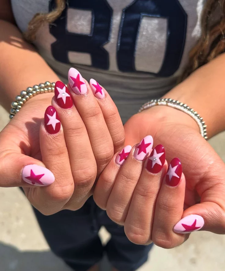 20 Pink Christmas Nail Ideas That Are Way More Fun Than Red & Green (Trust Me) 6 download 1