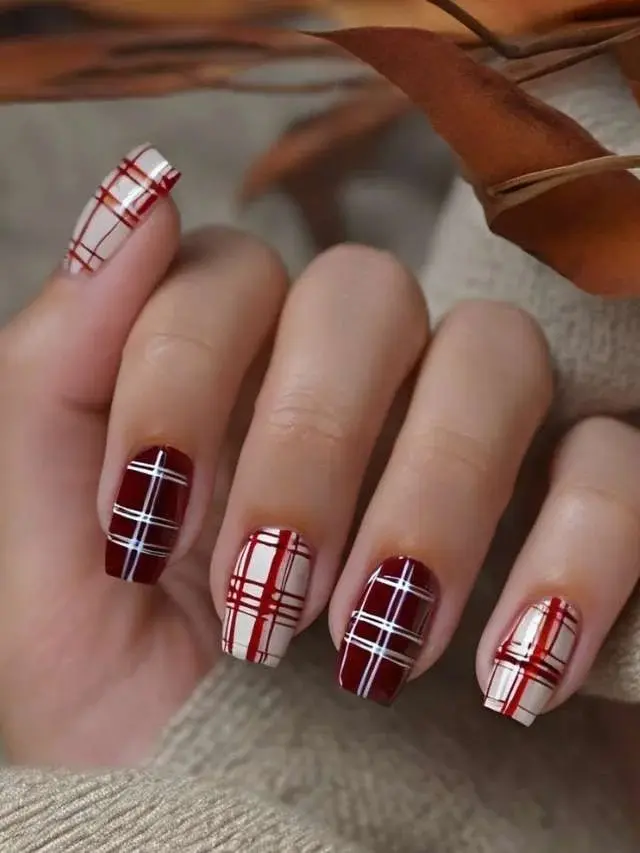 15 Fall Square Nails That Make Autumn Manicures Feel Extra Chic 12 Autumn Plaid Nail Design