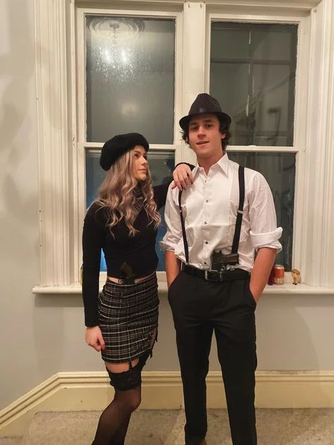 Couple Halloween Costumes That Are Cute, Clever, and Actually Fun to Wear 3 Bonnie and Clyde Inspired Outfits