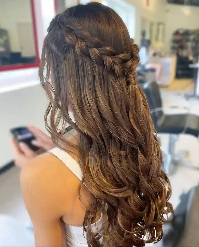 15 Teen Hairstyles Ideas That Make Everyday Hair Feel More Fun 8 Braided Half Up Hairstyle