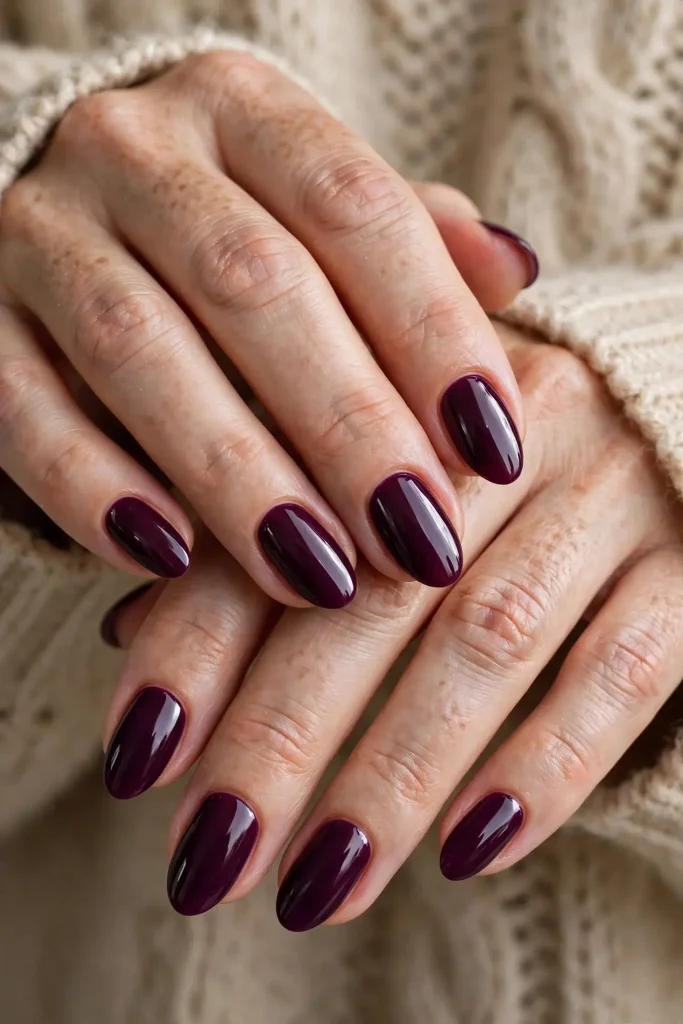 16 Simple Fall Nails That Look Expensive But Are So Easy to Recreate 10 Deep Plum High Gloss
