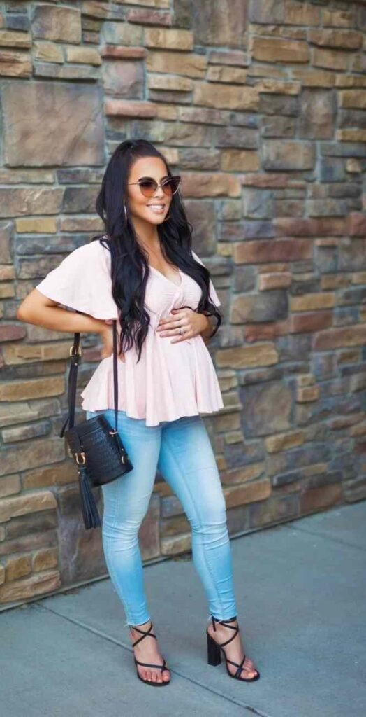 Cozy Looks That Make Room for You: 14 Pregnant Fall Outfits 2 Empire Waist Top With Maternity Jeans