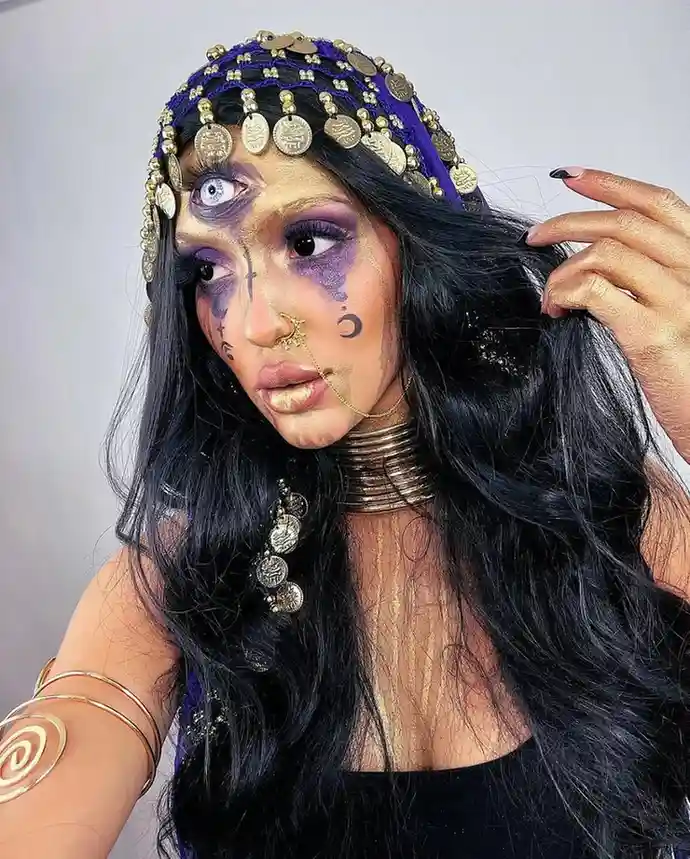 Your Halloween Look Starts Here: 15 Halloween Costume Ideas With Serious Style 9 Fortune Teller Costume