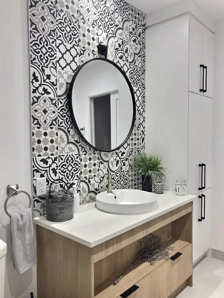 18 Grey Bathroom Ideas That Look Straight Out of a Luxury Spa (Without the Luxury Price Tag) 17 Grey Mosaic Tile Accent Wall