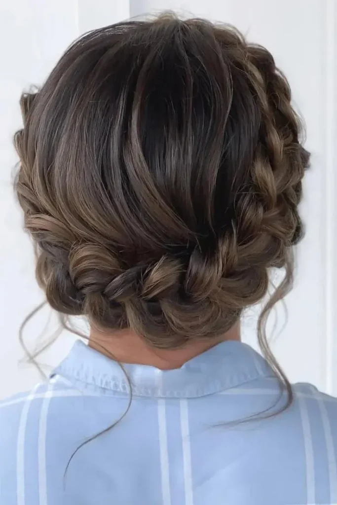 18 Church Hairstyles Ideas That Look Classy, Cute, and Effortlessly Put Together 13 Halo Braid