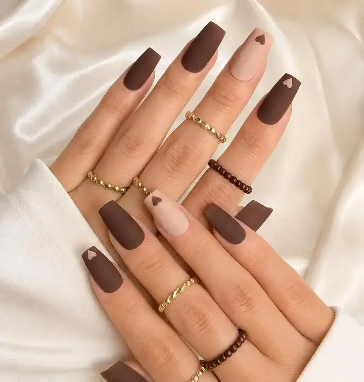17 Brown Fall Nails That'll Make You Ditch Your Basic Nude Polish Forever 7 Matte Cocoa Nails