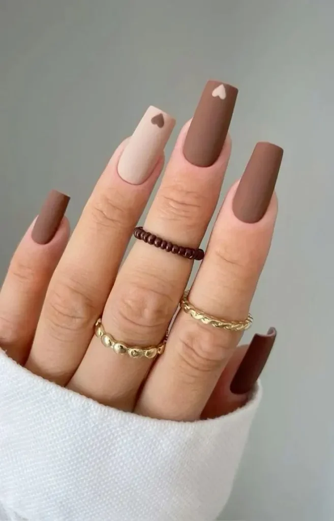 15 Fall Square Nails That Make Autumn Manicures Feel Extra Chic 11 Matte Mocha Square Nails