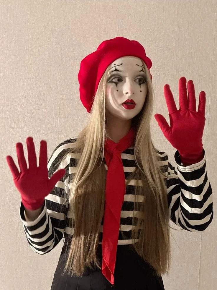 No-Stress Halloween Style: 18 Easy Halloween Costumes You Can Pull Together Fast 9 Mime Costume