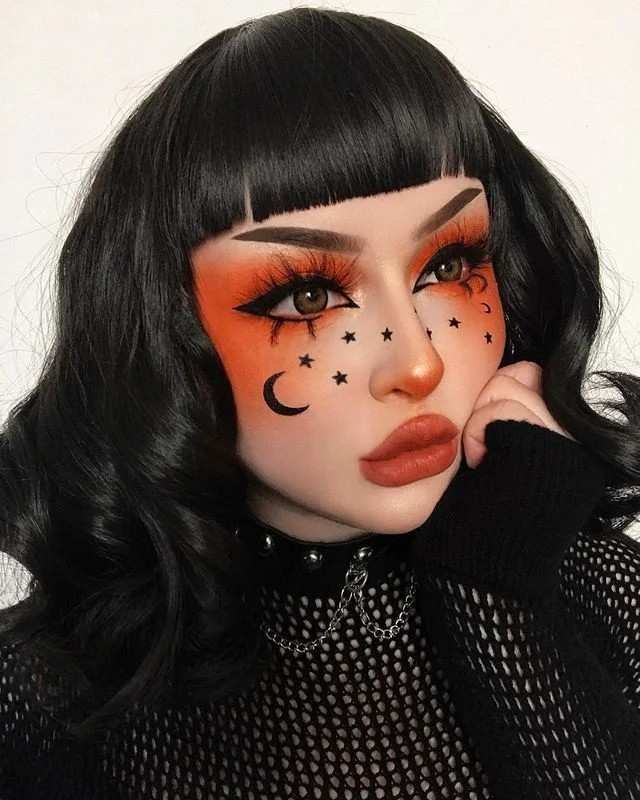 16 Halloween Makeup Looks That Turn a Simple Outfit Into a Whole Costume 16 Moon and Stars Face Makeup