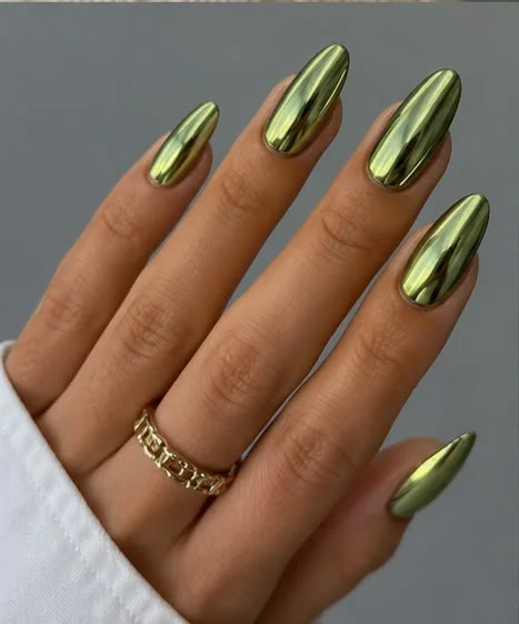 Your Fall Mani Just Got Shinier: 15 Fall Chrome Nails That Feel So Chic 4 Olive Green Chrome Nails