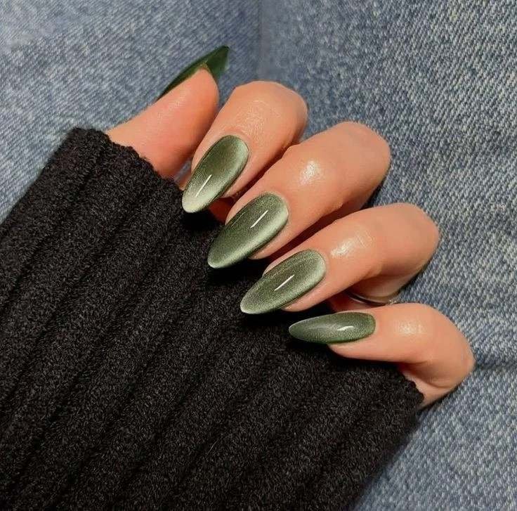 Fall Gets a Little More Magical With These 14 Fall Cat Eye Nails 3 Olive Green Magnetic Nails