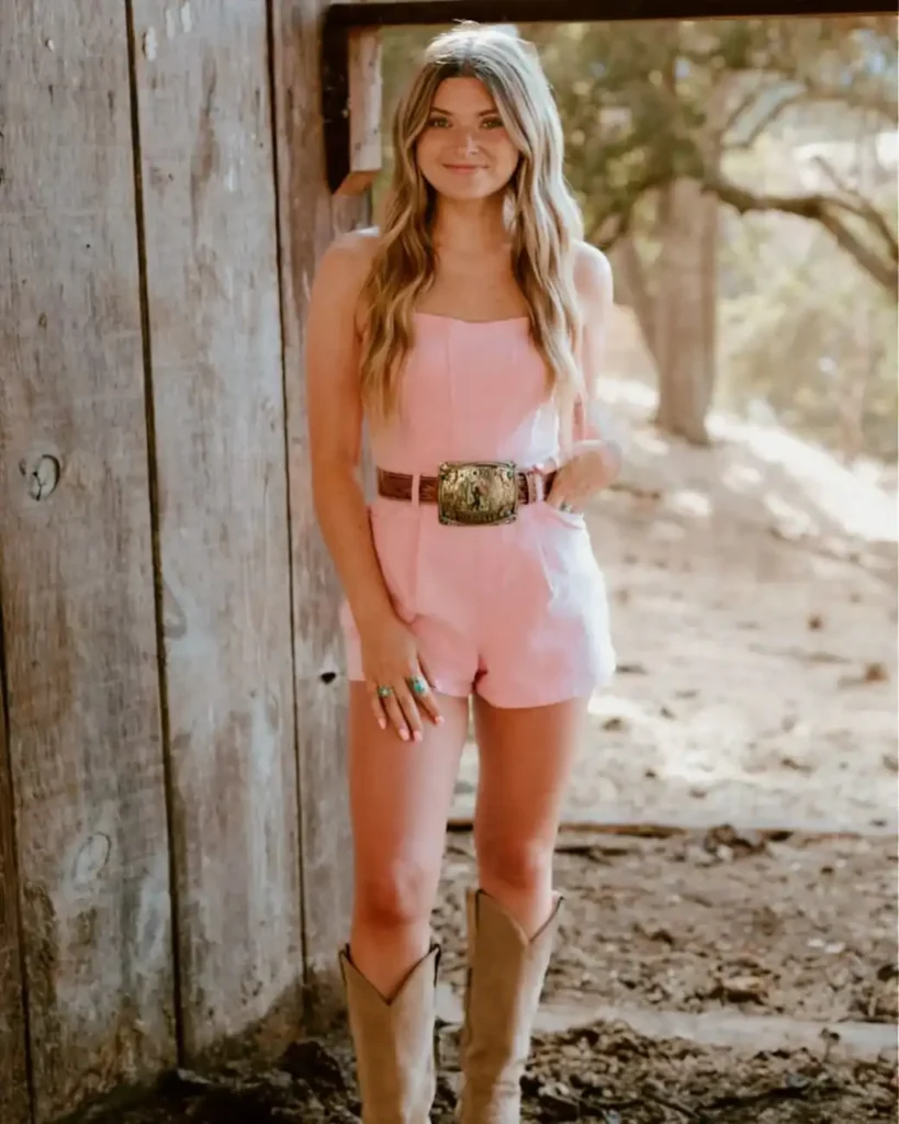 15 Halloween Costumes Teenage Girl Looks That Feel Cute, Trendy, and Totally Party-Ready 1 Pink Cowgirl