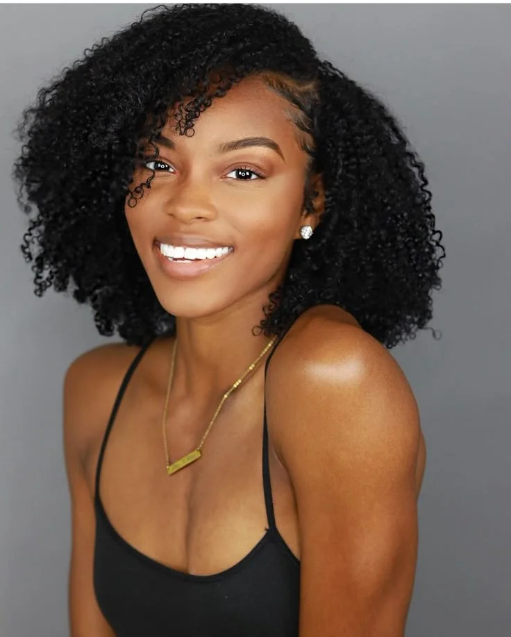 17 Short Natural Hairstyles Ideas That Look Cute, Fresh, and Seriously Stylish 5 Side Parted Natural Curls