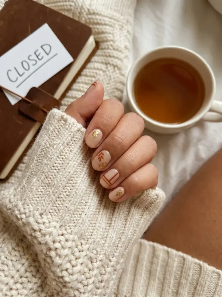 13 Fall Aesthetic Nails, Curated Like a Feed You'd Actually Want to Scroll 14 The Closing Post