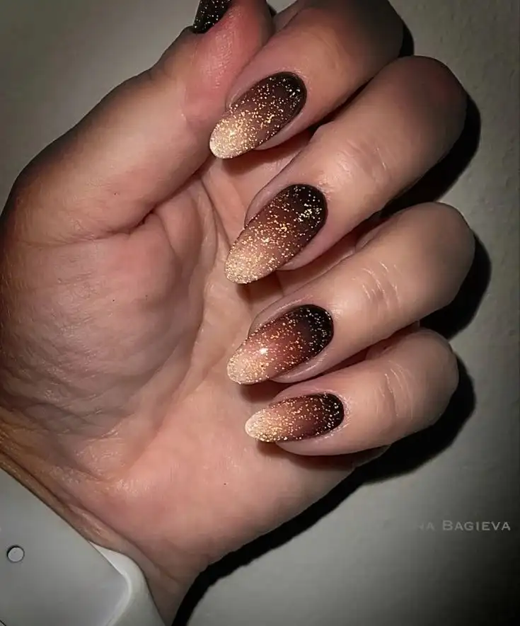 17 Brown Fall Nails That'll Make You Ditch Your Basic Nude Polish Forever 12 Toffee Brown with Glitter Tips