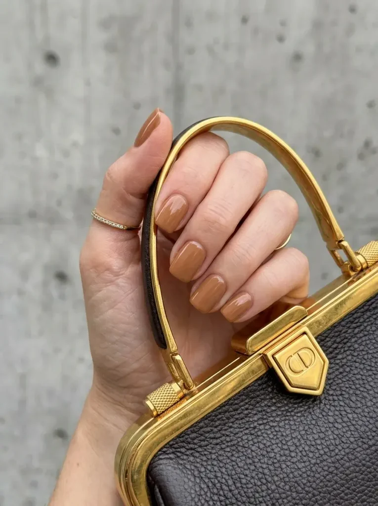 17 Short Fall Nails That Prove Less Length Means More Style This Season 2 Toffee Nude short fall nails