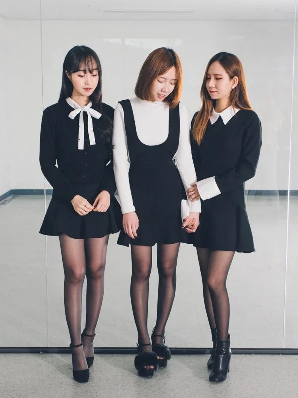 No-Stress Halloween Style: 18 Easy Halloween Costumes You Can Pull Together Fast 4 Wednesday Style Schoolgirl