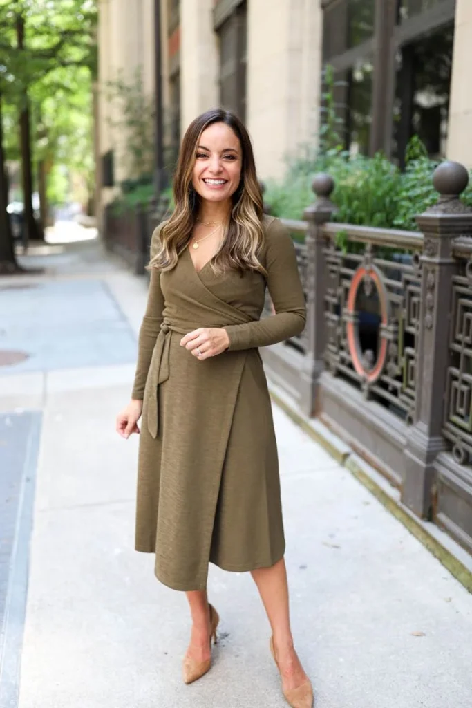 Your Closet Will Feel Brand-New with These 16 Dress Outfit Ideas 10 Wrap Dress with Classic Pumps