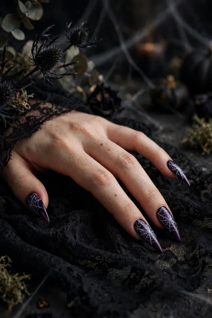 18 Stiletto Halloween Nails So Sharp They'll Steal Every Costume Party 10 image 502