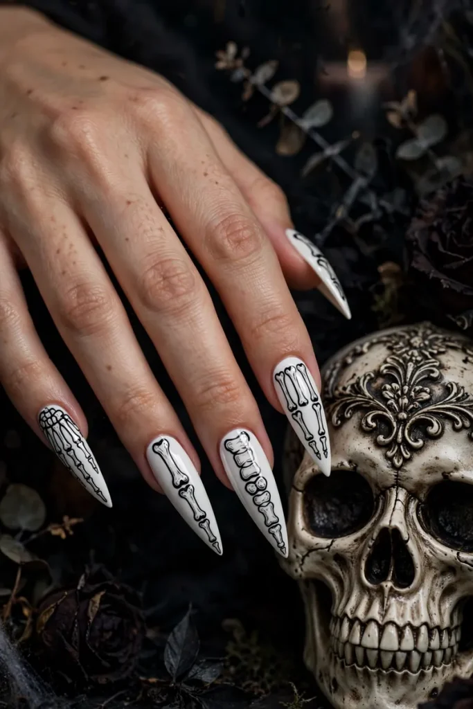18 Stiletto Halloween Nails So Sharp They'll Steal Every Costume Party 11 image 503