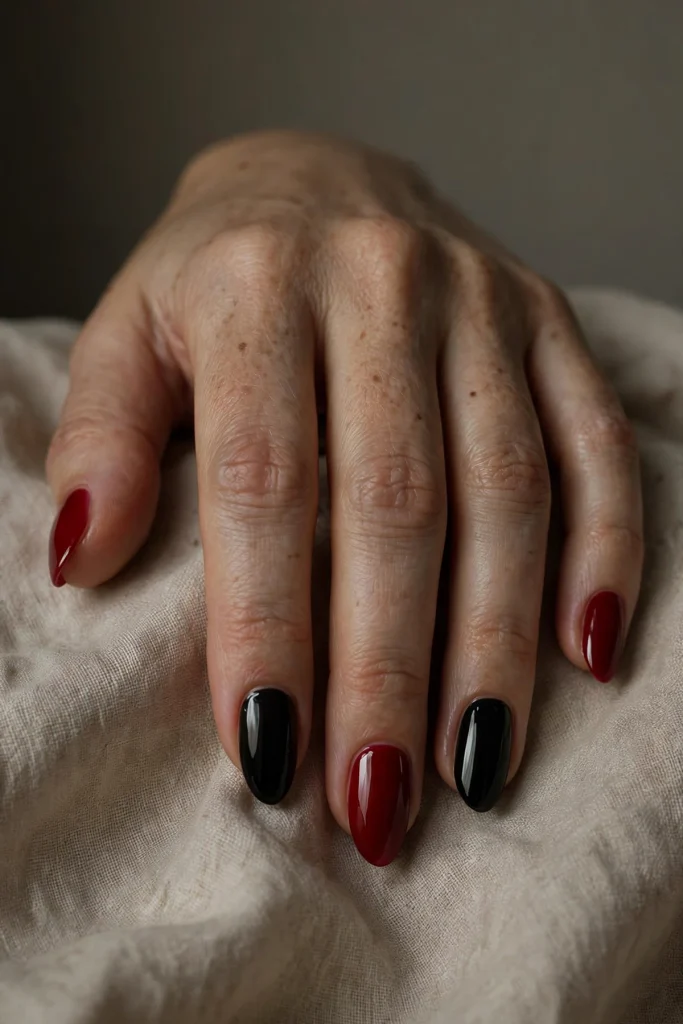 18 Vampire Halloween Nails That Are Dark, Glam, and Dangerous 7 image 1047