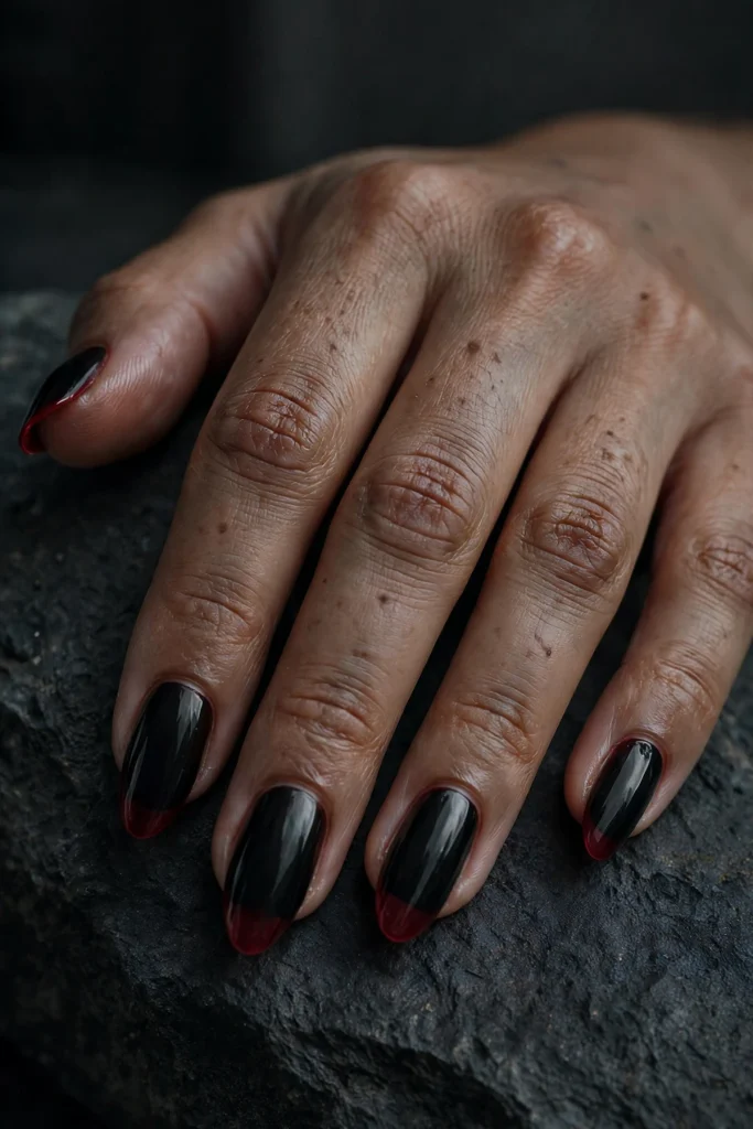 18 Vampire Halloween Nails That Are Dark, Glam, and Dangerous 11 image 1051