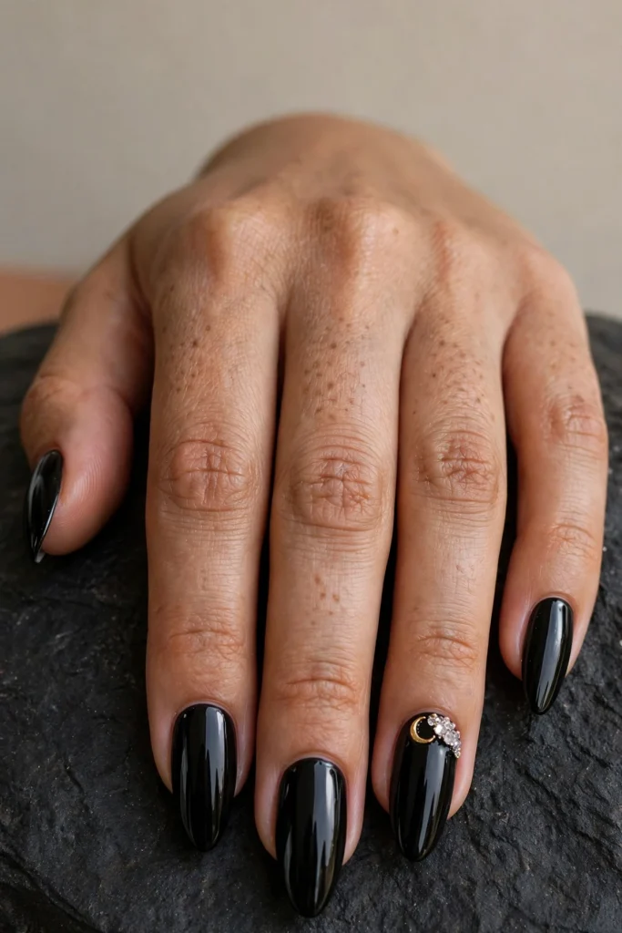 16 Long Halloween Nail Ideas That Use Every Inch of Canvas 17 image 1074