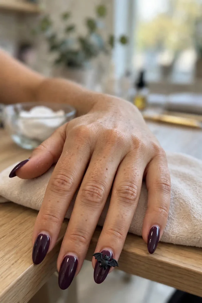 17 Halloween Acrylic Nails, With the Exact Words to Tell Your Nail Tech 13 image 142