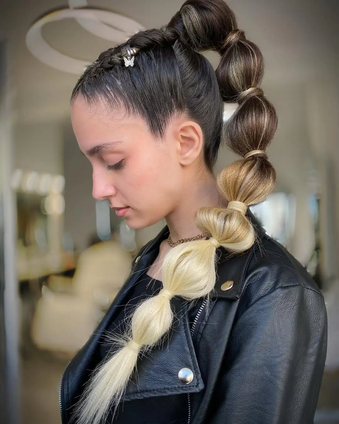 14 Back to School Hairstyles That Make Mornings So Much Easier 7 Bubble Ponytail
