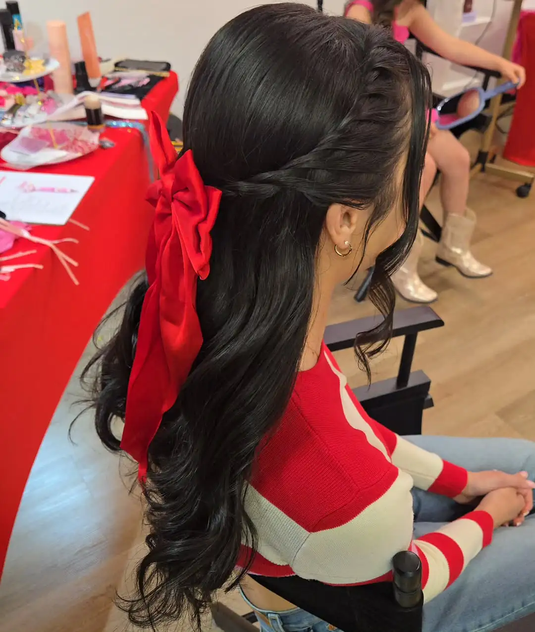 14 Formal Hairstyles Ideas That'll Make You Look Like You Have a Personal Stylist (DIY in 10 Minutes Flat!) 6 Half-Up Half-Down with Soft Waves