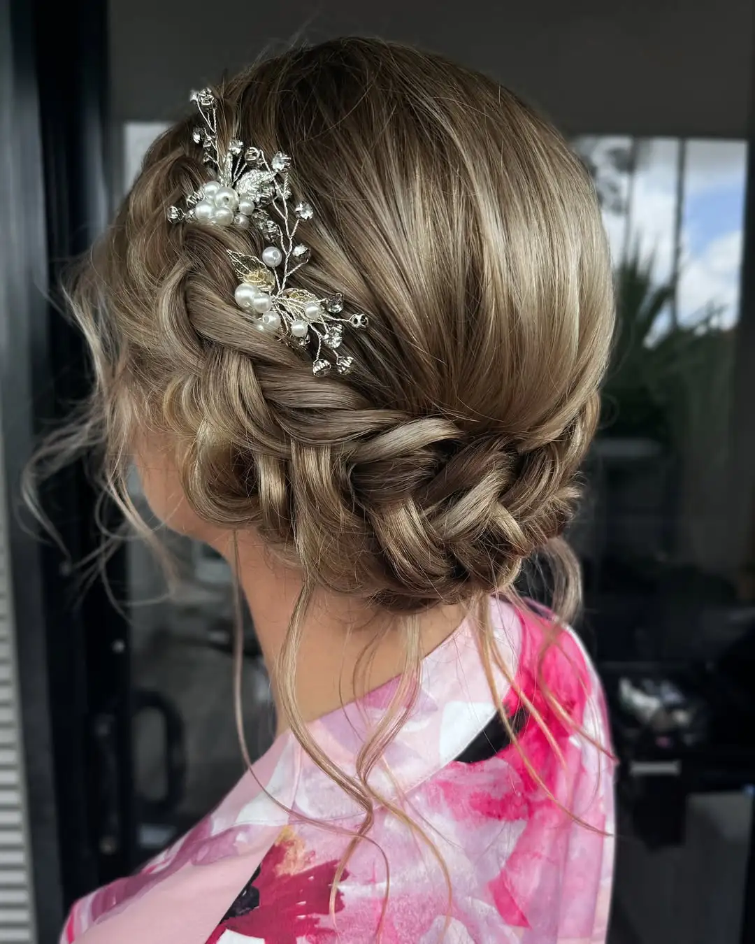 13 Natural Hairstyle Ideas That'll Make You Fall in Love With Your Hair All Over Again 8 Halo Braid