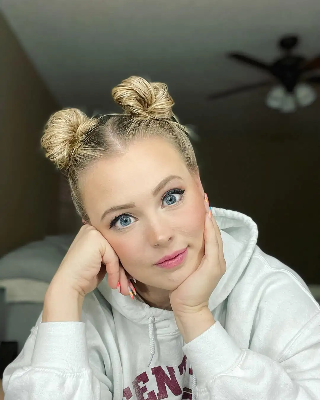 13 Softball Hairstyles Ideas That’ll Score Major Style Points on the Diamond (Helmet Hair? Never Heard of Her) 7 Space Buns