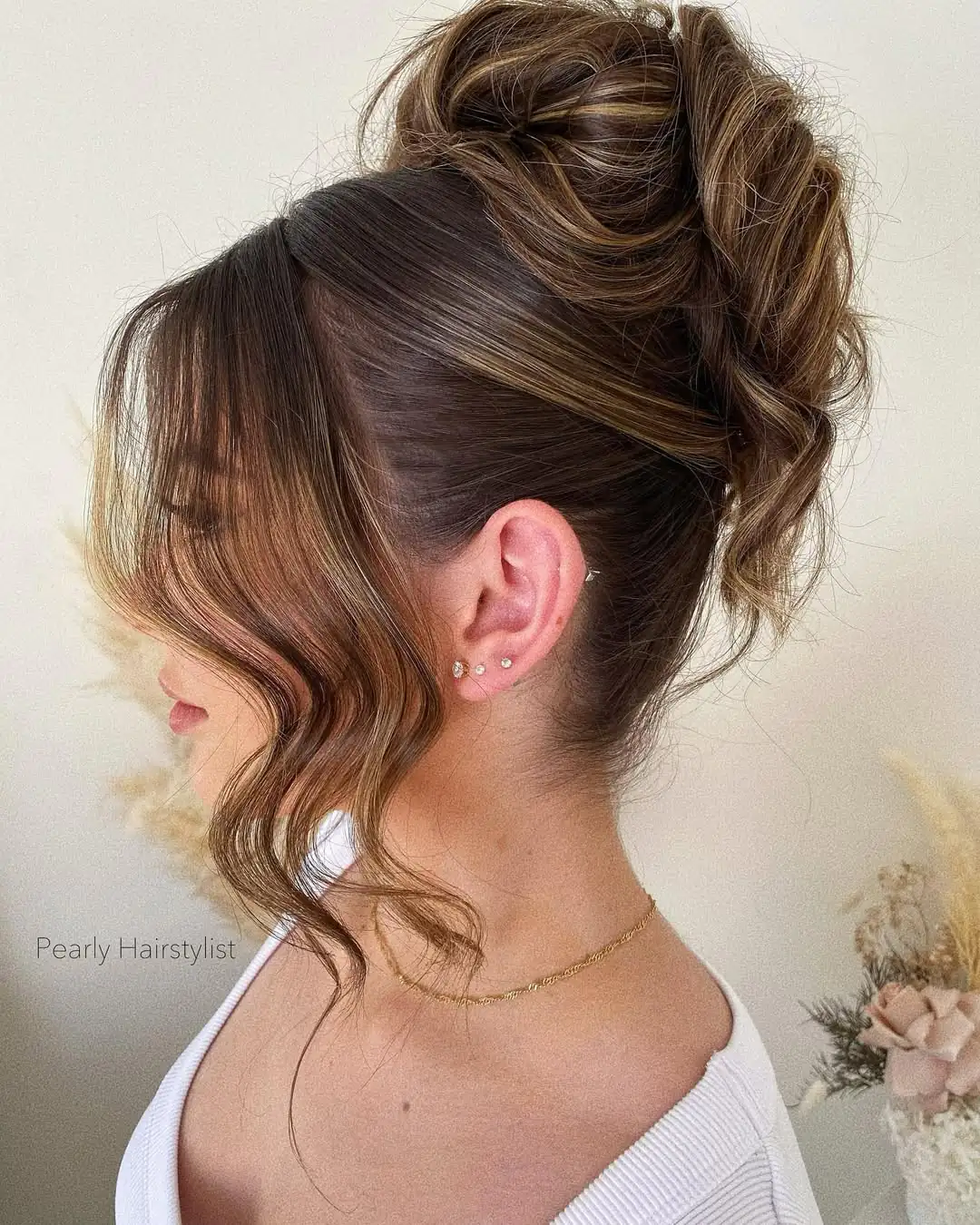 15 Cute Natural Hairstyles Ideas That’ll Make You Ditch Heat Tools ASAP 13 Fluffy High Bun