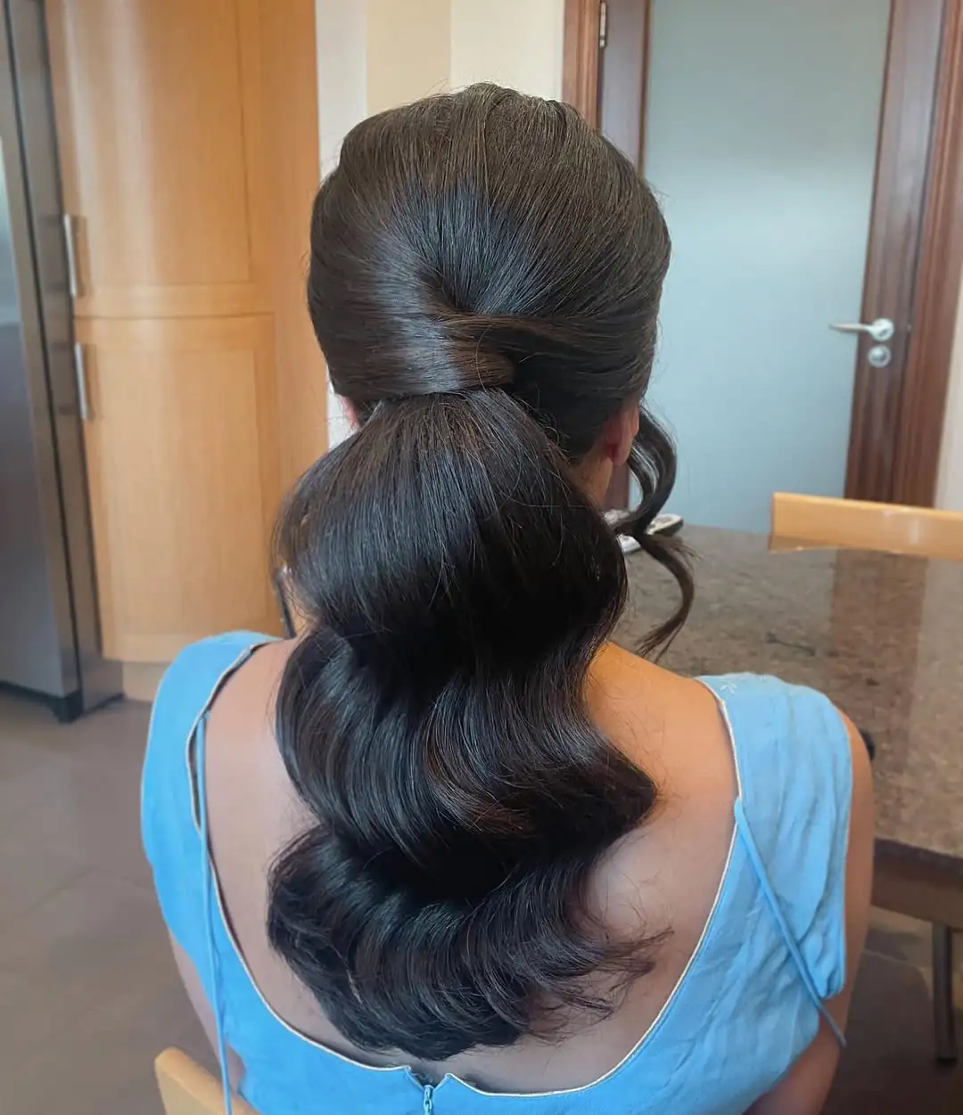 14 Wedding Hairstyles for Long Hair That’ll Have You Feeling Like That Girl 9 The Low Pony with Volume