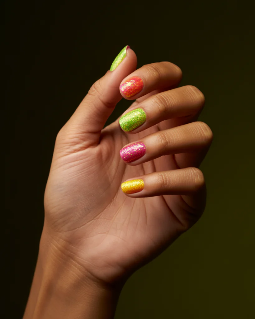 15 Summer Nails Bright Colors That Are Basically Sunshine for Your Hands 14 Glittery Neon Glow