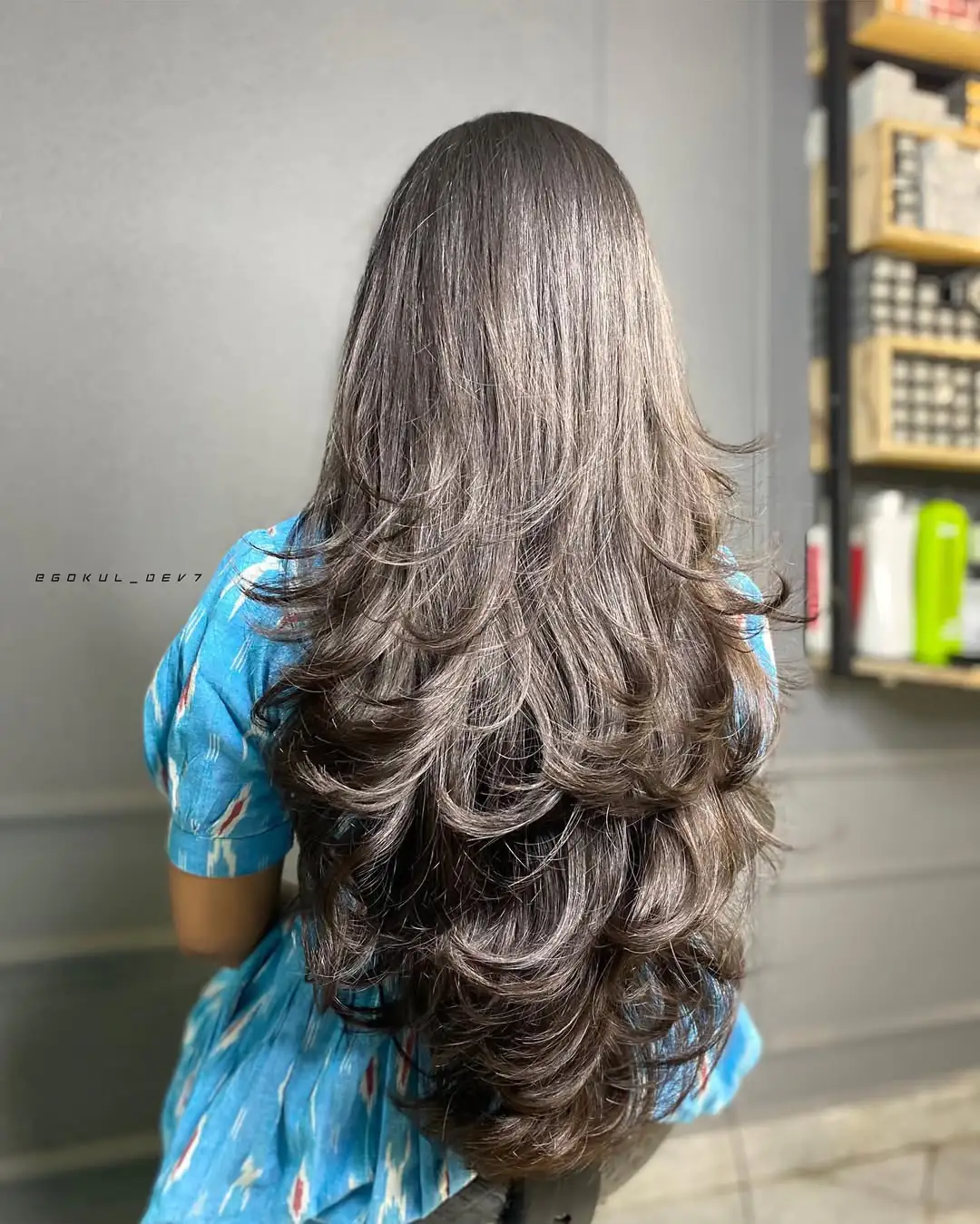 15 Long Curly Hairstyles That Will Make You Feel Like That Girl (Yes, Even on Lazy Hair Days) 9 Long Layers with Natural Volume