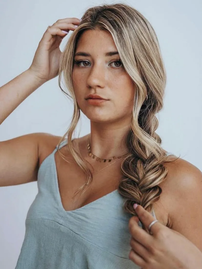 14 Braid Hairstyle ideas That Instantly Upgrade Your Look (Yes, Even on Lazy Hair Days) 5 Messy Side Braid