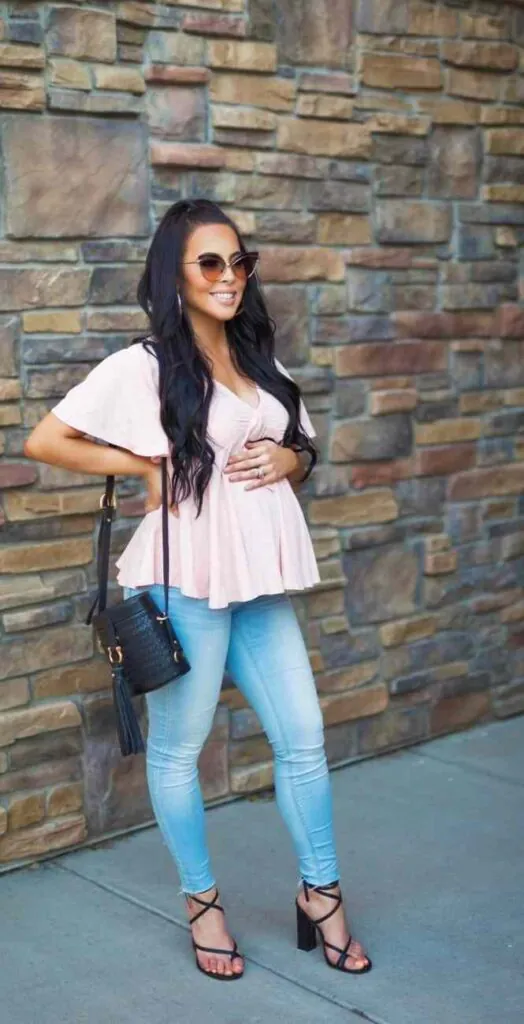 Cozy Looks That Make Room for You: 14 Pregnant Fall Outfits 2 Empire Waist Top With Maternity Jeans